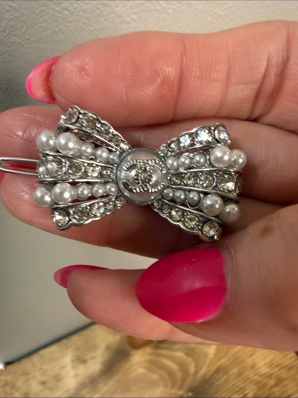 Pearl & Crystal Bow Hair Clip - Silver